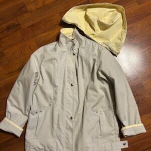 Mackintosh New England Jacket, khaki color, size M